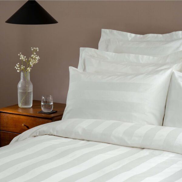 Egyptian Premium Quality Egyptian Strip Bedsheet Set
